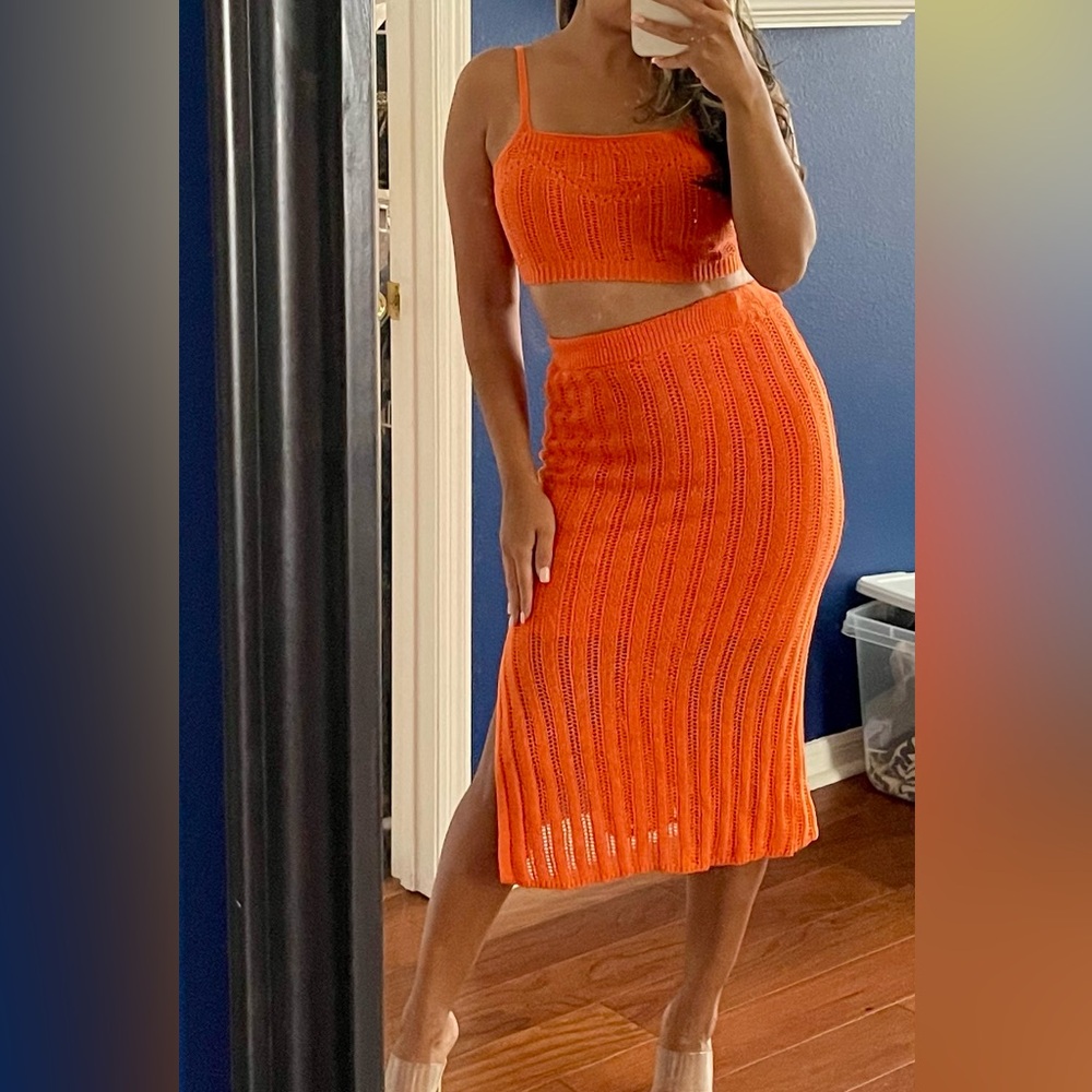 Freshman 1966 orange knit stretchy two piece summer midi skirt crop top tank